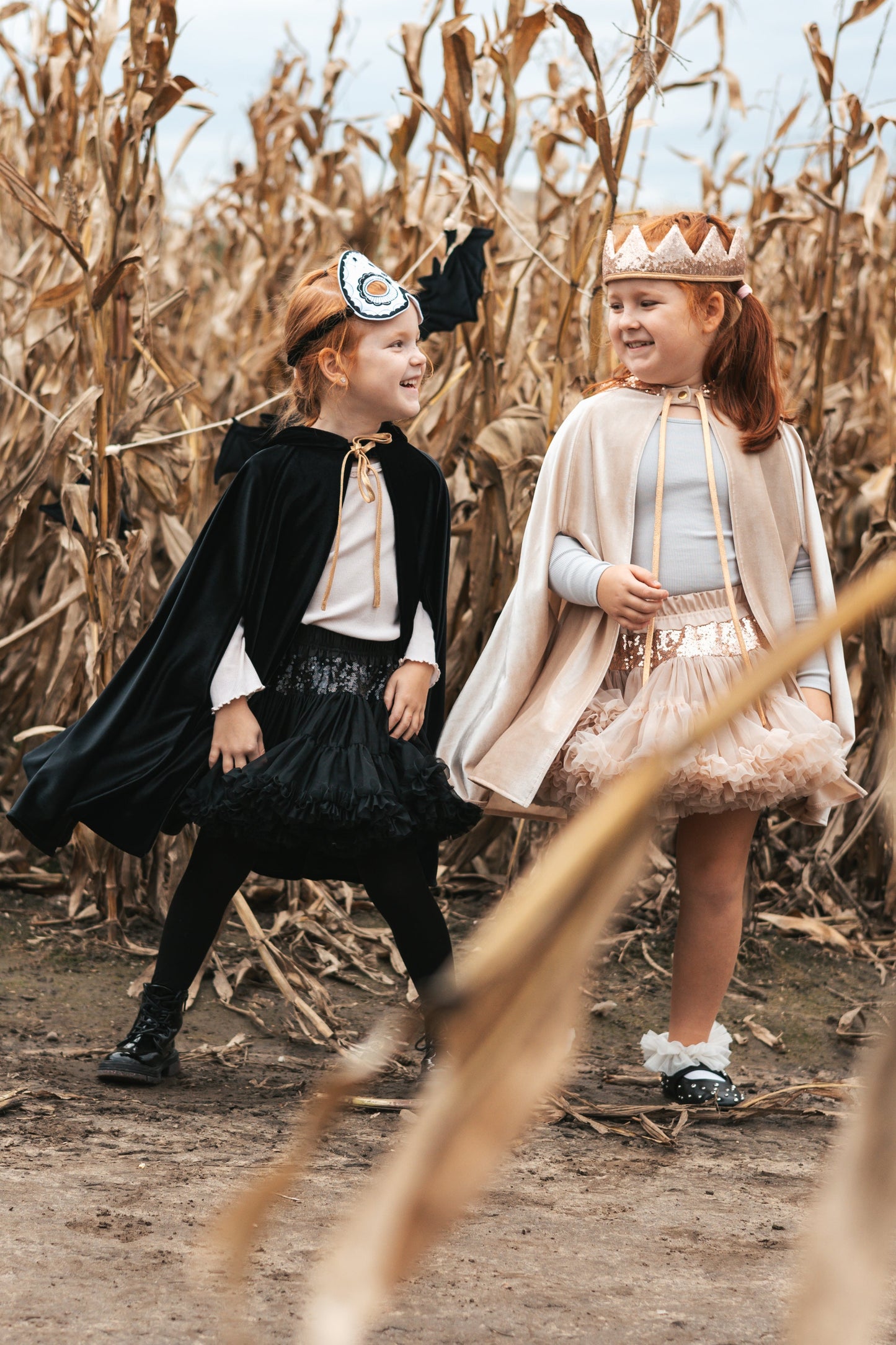 Lille Creme Rødhætte - Hvid Heks Magisk Kappe