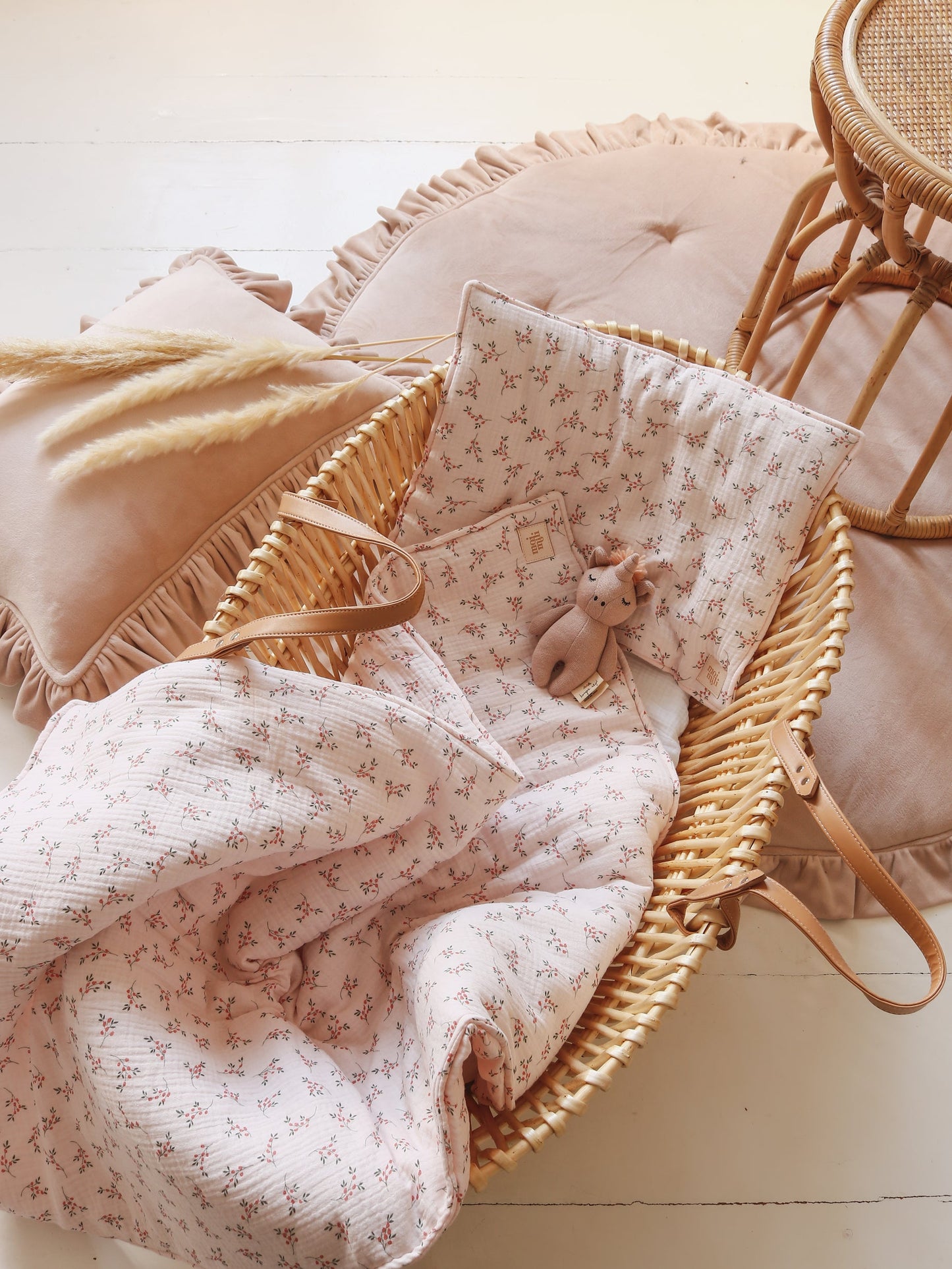 Blød Fløjlsmåtte med Frynser i Latte