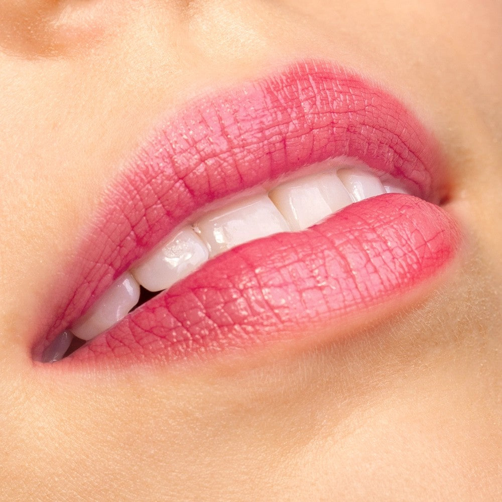 Organic Beauty Colour, Gloss & Care Lip Oil - 02 Raspberry Sorbet