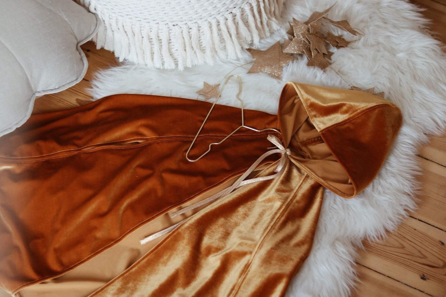 “Little Gold Riding Hood” Magic Cape