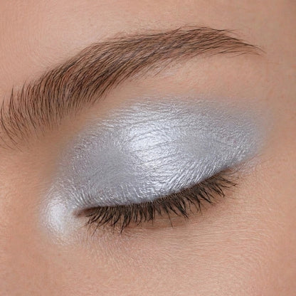 Organic Beauty Long Lasting Liquid Eye Shadow - 02 Silver Grey