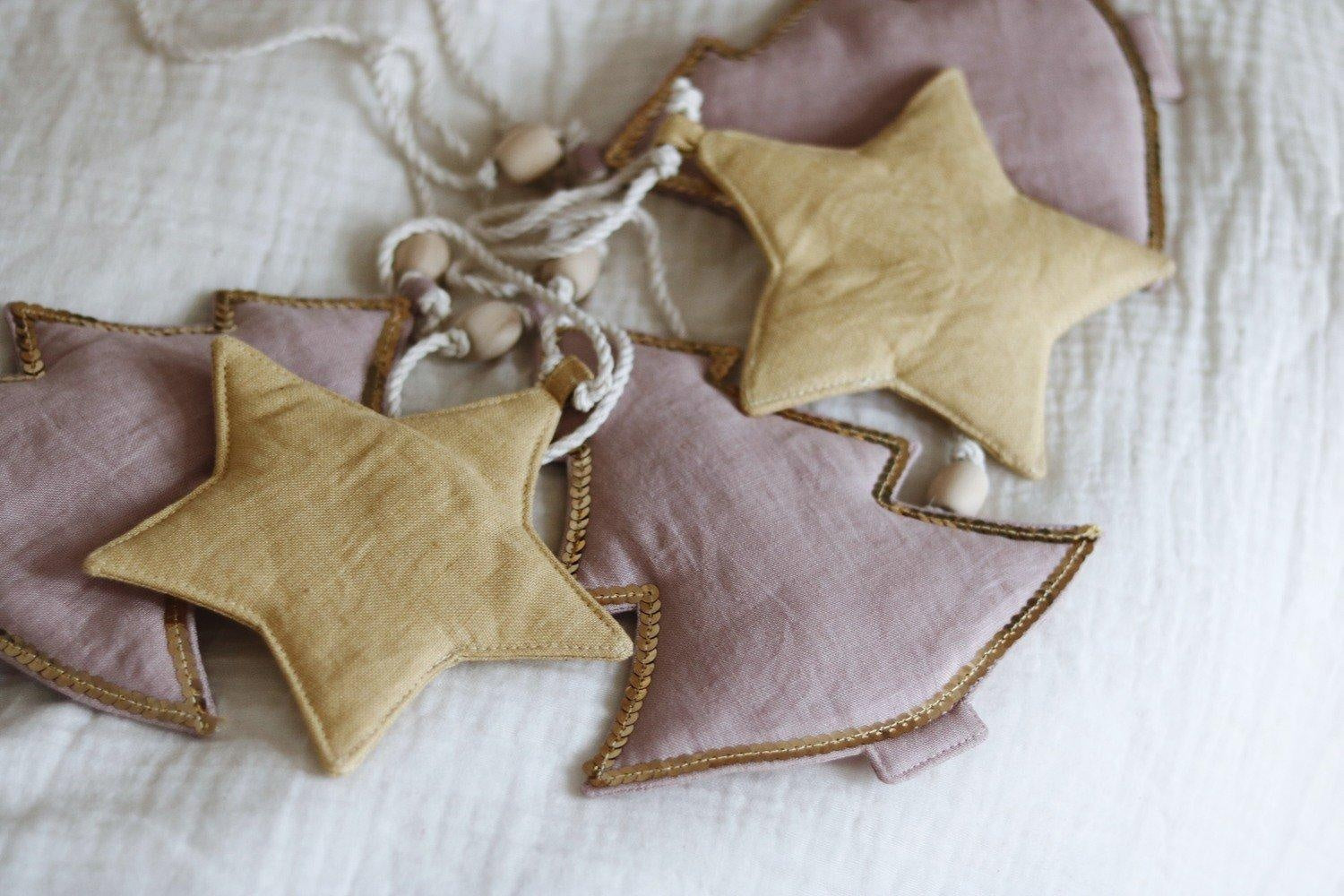 “Pink Christmas Tree” Linen Garland - Moi Mili